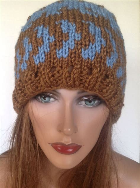 Hand Knit Beanie Beret Slouch Hat Square Top Designer Fashion Hip Chic