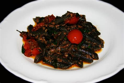 18. märts. Pasta nero di seppia. | Sööma, kallis!