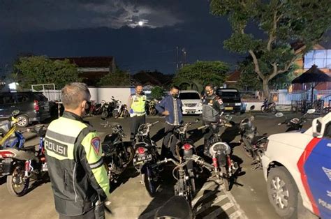 Puluhan Motor Dan Remaja Diciduk Polisi Diduga Hendak Balap Liar