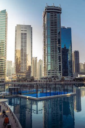 Book A Padel Session At These Floating Courts In Dubai Dubai Confidential