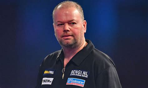 Pdc World Darts Championship Taylor Sets Up Quarter Final Clash With