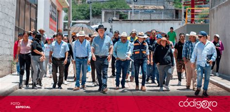 Enrique Vega Carriles Supervisa Obras De Urbanizaci N C Digoqro