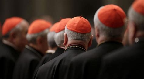 Iglesia Suspende A 19 Sacerdotes Católicos Por Abuso Sexual Colombia