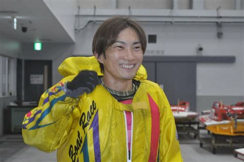 写真：【大村ボート】魚谷智之が通算2000勝「次のレースを目指して準備していくだけ」 東スポweb