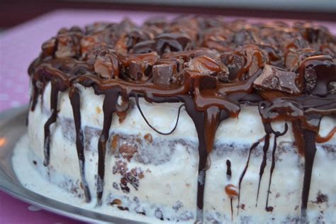 Bli Min Jäst Mars Caramel And Chocolate Brownie Ice Cream Cake