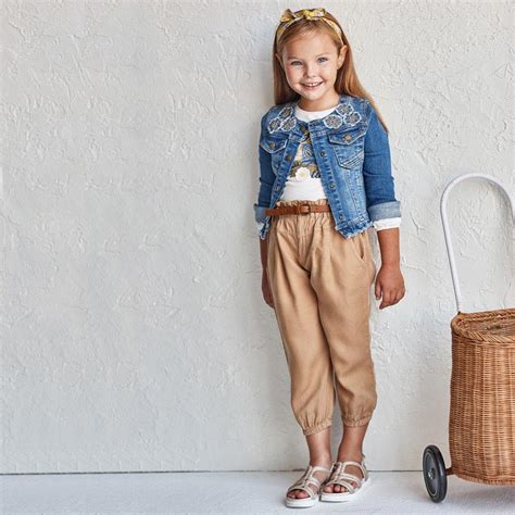 Pantalón con cinturón beige niña Mayoral Tep Tep Alta moda infantil