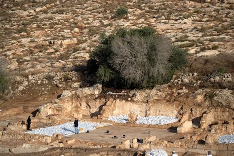 Arqueólogos Descubrieron Una Iglesia De Los Tiempos Bíblicos Creen Que