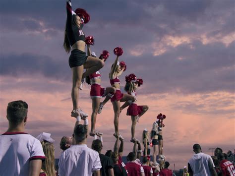 New Netflix show puts Texas' Navarro College cheerleaders on the mat ...