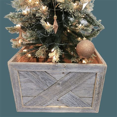 The Holiday Aisle Rockin Wood Barnwood Christmas Tree Box Tree Collar