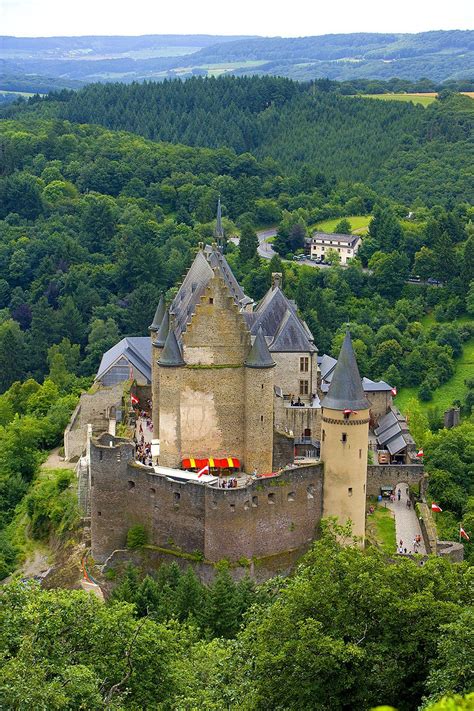 Vianden Castle Vianden Luxembourg Castle Around The Worlds