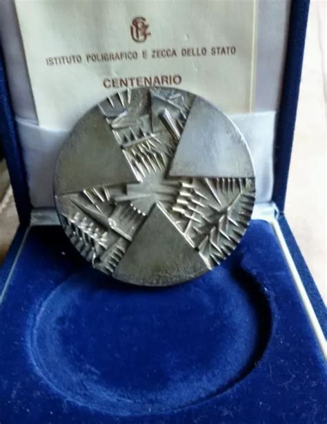 ARNALDO POMODORO MEDAGLIA Centenario Banca D Italia 1893 1993 Argento