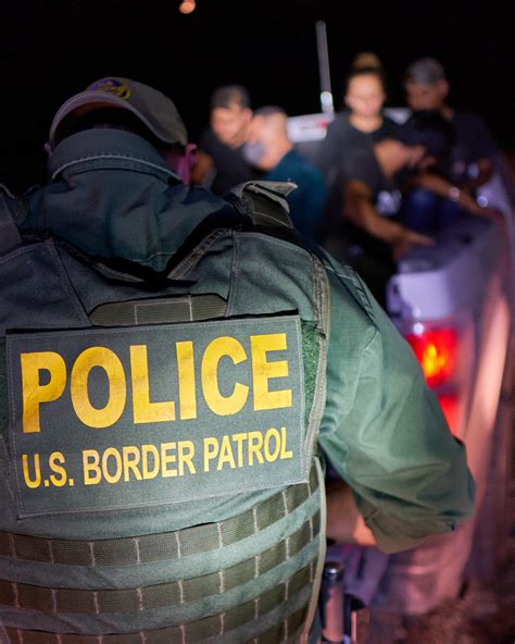 Cbp On Twitter Del Rio Sector Border Patrol Agents Arrested Three