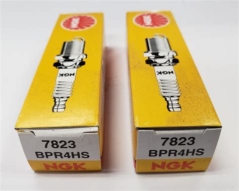 Ngk Bpr4hs Spark Plug 7823 Fits Kubota 13374 67740 Oregon 77 221 2