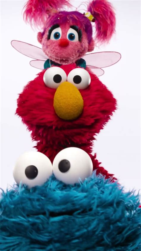 Free clip elmo movings, Download Free clip elmo movings png images ...