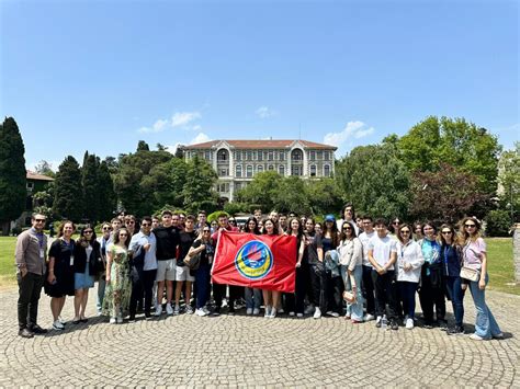 Bo Azi I Niversitesine Gezisi Ted Atakent Kolej Esenyurt Kamp S