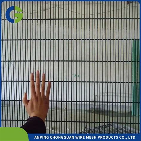 Galvanized Steel 358 Rigid Mesh Anti Climb High Security Wire Wall