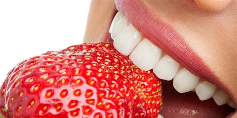 Foods and Nutrients for Strong, Healthy Teeth