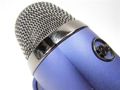 Logitech Blue Yeti Nano Premium Dual Pattern Usb Microphone