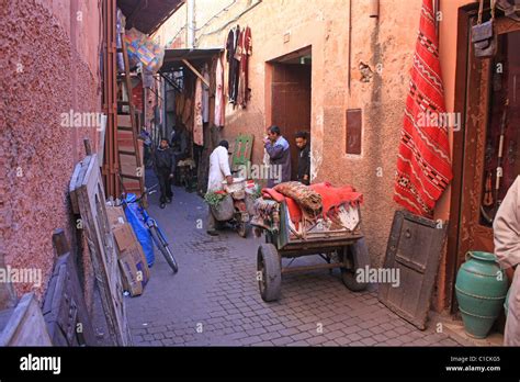 Marrakech Alleway Banque De Photographies Et Dimages Haute