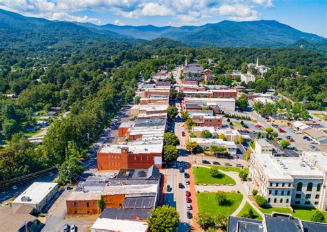 Warmest Decembers in Haywood County, North Carolina History | Stacker