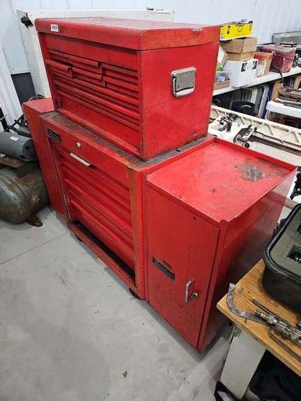 Snapon Tool Box on Wheels - McLaughlin Auctioneers, LLC- mc-bid.com