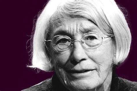 Mary Oliver Dies On Feeling Too Smart For The Poet