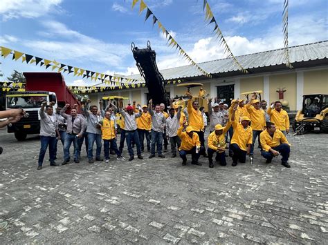 Alcaldía de Palmira on Twitter De pie por favor Este es nuestro