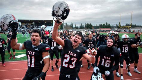 Results Top Performers In Football State Semifinals Tri City Herald