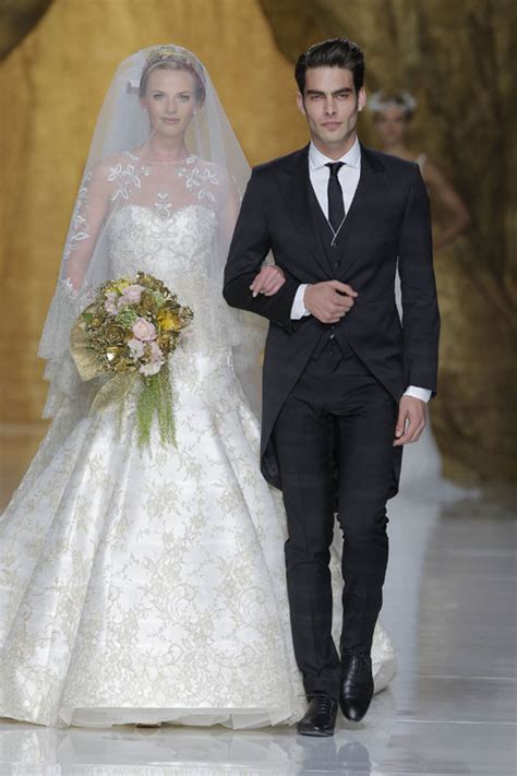 Desfile De Pronovias 2014 El Primer Amor Nunca Se Olvida