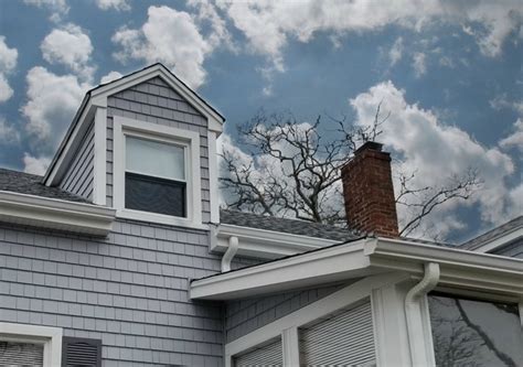 Mastic Cedar Discovery Vinyl Siding On Wareham Ma Cottage Traditional House Exterior