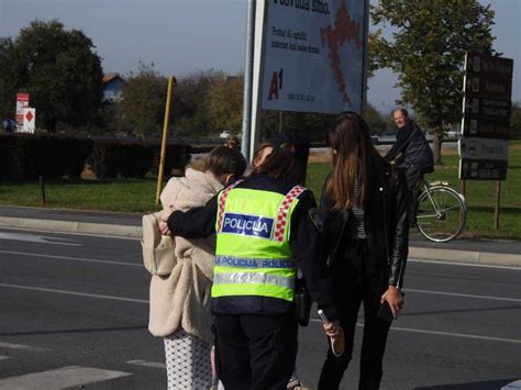 Foto Odr Ana Preventivna Aktivnost Vlak Je Uvijek Br I Po E Ki Hr