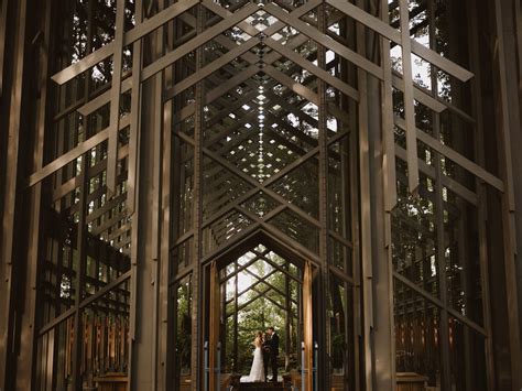 Arkansas Glass Chapel Wedding Venues