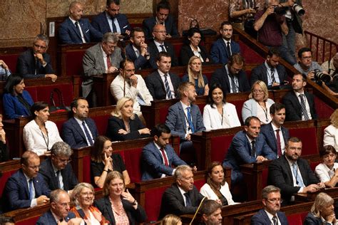 Des Bons élèves à L Assemblée Les Députés Macronistes Impressionnés Par Le Comportement Des