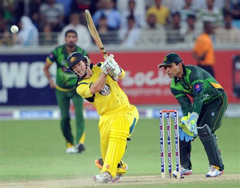 George Bailey Drives Down The Ground Espncricinfo