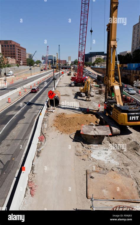 Highway Construction Hi Res Stock Photography And Images Alamy