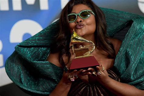 Grammy Latino 2023 confira a lista de vencedores da premiação