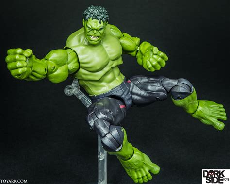 Marvel Legends The Hulk Age Of Ultron Thanos Wave Photo Shoot The