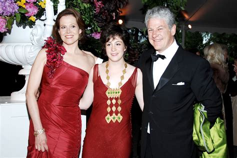 Sigourney Weaver Felt 'Desperate' to Conceive in Her 40s - She Would ...