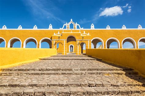 Encuentran Un Cenote En Izamal National Geographic En Espa Ol