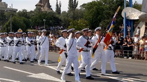 Care Este Programul Manifest Rilor De Ziua Marinei Ce Str Zi Se Nchid