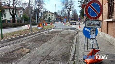 Lavori Di Asfaltatura Nei Controviali Di Viale Venezia E Via Firenze