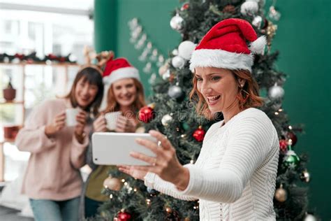 We Did Good This Year Three Attractive Women Taking Christmas Selfies