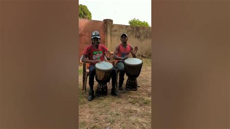 Dabou Et Mougnini Dédicacent Les Djembés De Hamada Avec Une Impro Sur Le Tempo De Djansa ️ Youtube