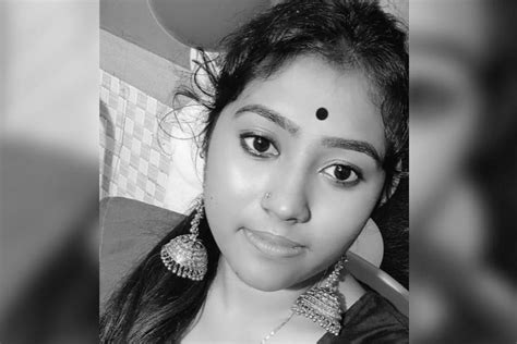 Howrah Mystery Death Husband Allegedly Kills Wife In Howrah For Her