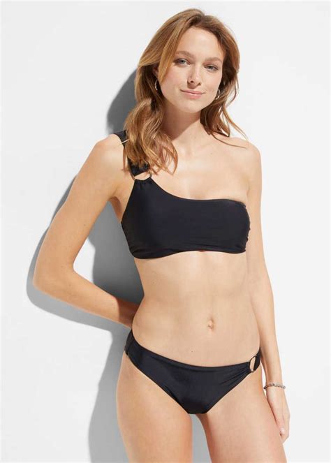 Auffallender Bikini mit One Shoulder Schnitt für A und B Cup geeignet