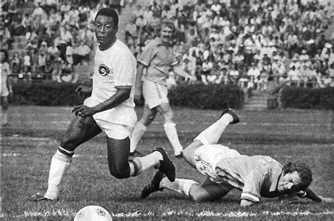 Brazilian Soccer Legend Pelé Dead At 82 Good Morning America