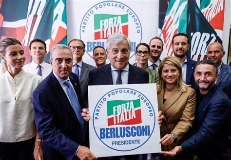 Elezioni Forza Italia Presenta Il Nuovo Logo Tajani Ci Riferiamo Ai