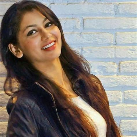 Reasons To Love Television Idol Sriti Jha More Iwmbuzz Sriti Jha