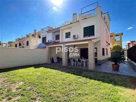 Casa Pareada En Venta En Urbanizacion Olivar Del Conde En Zona