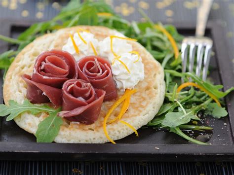 Blinis au canard fumé mousse à lorange facile découvrez les